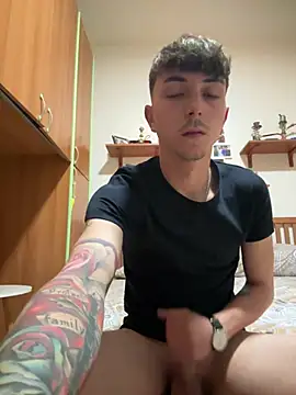 Davide9910x online show from April 2026 09:04:01 AM