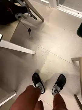 Snapshot of andresbale chatting on January 2026 08:14:01 PM andresbale online show from January 2026 08:14:01 PM