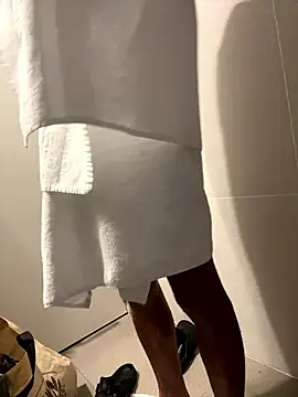 Snapshot of andresbale chatting on January 2026 04:22:02 PM andresbale online show from January 2026 04:22:02 PM