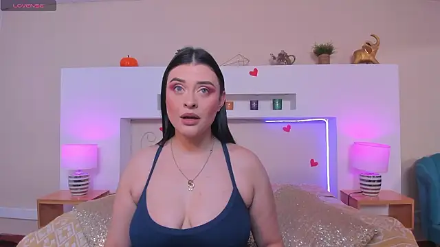 Snapshot of AnikaRomanoff_ chatting on March 2026 03:12:01 PM AnikaRomanoff online show from March 2026 03:12:01 PM