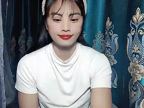 Snapshot of Nana569 chatting on January 2026 06:45:01 PM Nana569 online show from January 2026 06:45:01 PM