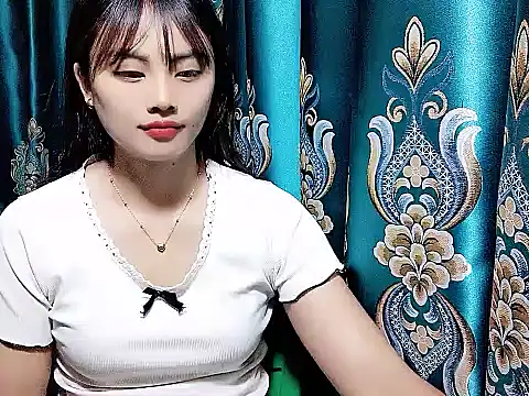 Snapshot of Nana569 chatting on April 2026 01:47:02 AM Nana569 online show from April 2026 01:47:02 AM