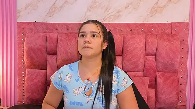 Snapshot of ValeryMorales chatting on February 2026 07:31:01 PM ValeryMorales online show from February 2026 07:31:01 PM