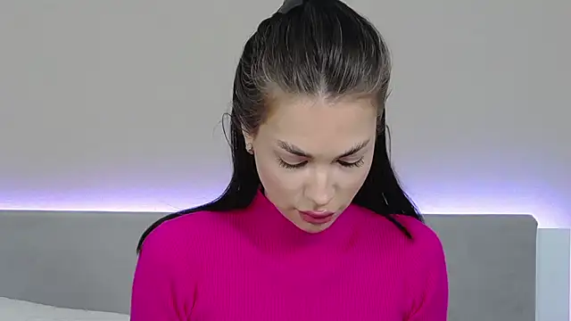 Snapshot of RachaelMils chatting on February 2026 05:01:01 AM RachaelMils online show from February 2026 05:01:01 AM