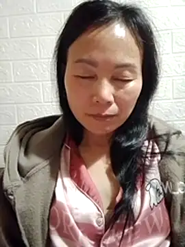 Lili-123k online show from February 2026 07:46:01 PM