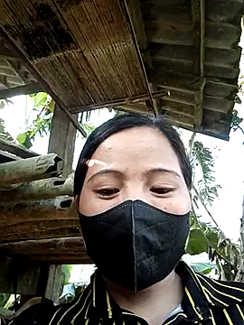 Snapshot of felicity_chloe chatting on February 2026 01:42:01 AM felicity chloe online show from February 2026 01:42:01 AM