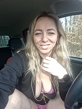 Snapshot of sole28 chatting on February 2026 01:11:01 PM sole28 online show from February 2026 01:11:01 PM