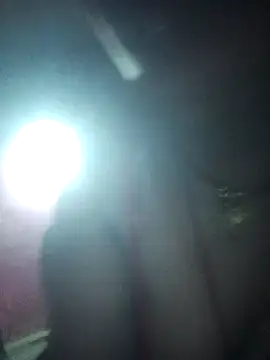 Your-shreya143 online show from April 2026 07:19:01 PM