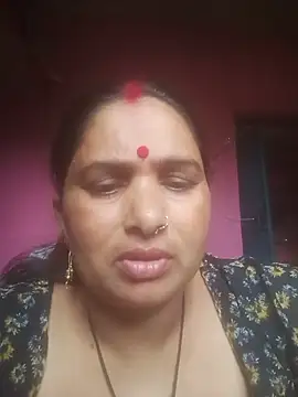 Your-shreya143 online show from July 2026 10:31:02 AM