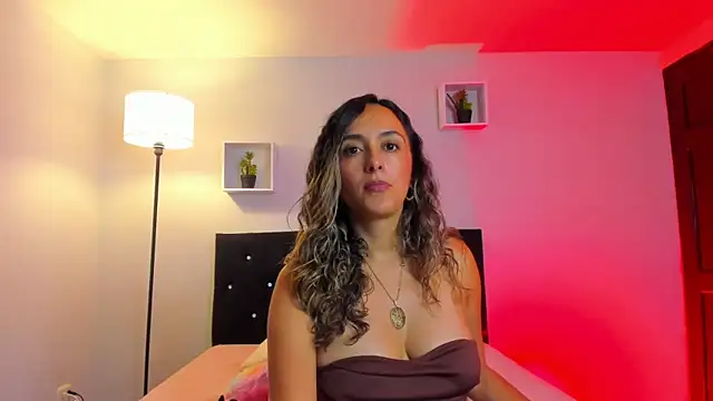 Victoria Rose  online show from May 2026 04:04:02 PM