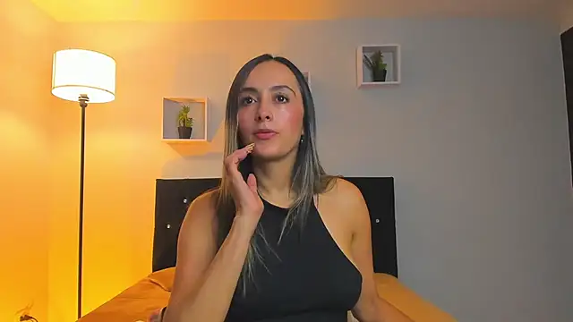 Victoria Rose  online show from July 2026 08:08:01 PM