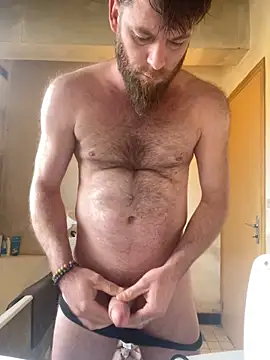 Snapshot of Bigdaad92 chatting on April 2026 07:50:02 AM Bigdaad92 online show from April 2026 07:50:02 AM