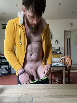 Snapshot of Bigdaad92 chatting on April 2026 06:52:01 AM Bigdaad92 online show from April 2026 06:52:01 AM