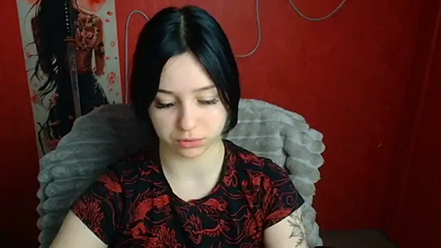 Lilu May online show from March 2026 12:33:01 PM