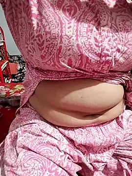 hottyrose69 online show from April 2026 07:09:02 AM