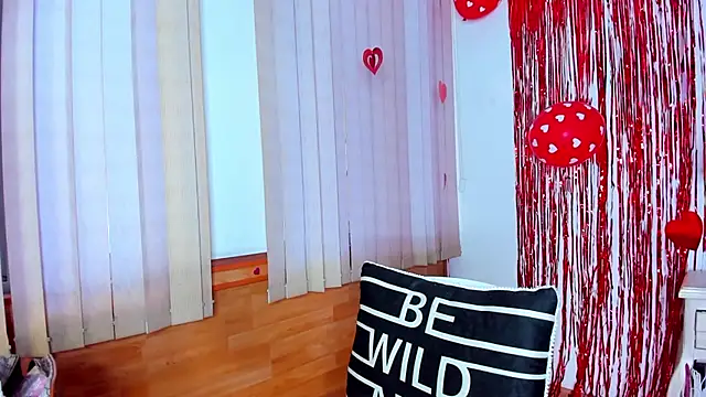 Snapshot of lya__brown chatting on February 2026 12:23:01 PM lya brown online show from February 2026 12:23:01 PM