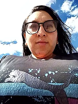 Snapshot of Valeria_montana_ chatting on January 2026 02:44:01 PM Valeria montana online show from January 2026 02:44:01 PM