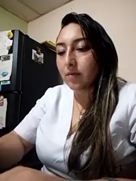 Snapshot of Valeria_montana_ chatting on February 2026 12:42:02 AM Valeria montana online show from February 2026 12:42:02 AM