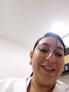 Snapshot of Valeria_montana_ chatting on February 2026 12:48:02 PM Valeria montana online show from February 2026 12:48:02 PM