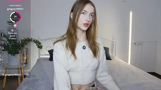 Snapshot of LunaKirby chatting on February 2026 03:06:02 PM LunaKirby online show from February 2026 03:06:02 PM