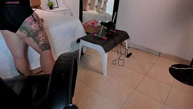 Snapshot of Ambar_Cooxx chatting on February 2026 11:28:02 AM Ambar Cooxx online show from February 2026 11:28:02 AM