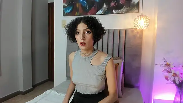 LyraVendrell online show from March 2026 07:31:01 PM