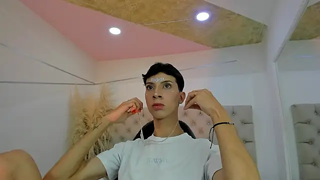 Snapshot of Jamess_Carterr_ chatting on February 2026 08:18:01 PM Jamess Carterr online show from February 2026 08:18:01 PM