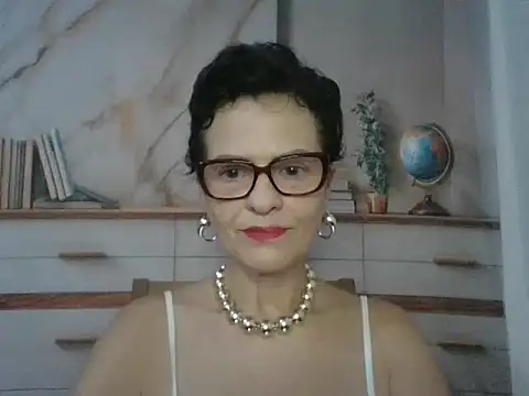 Snapshot of Luna-Hot0802 chatting on February 2026 11:50:01 AM Luna-Hot0802 online show from February 2026 11:50:01 AM