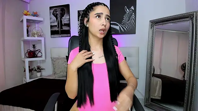 Snapshot of mialiore chatting on February 2026 12:34:01 PM mialiore online show from February 2026 12:34:01 PM