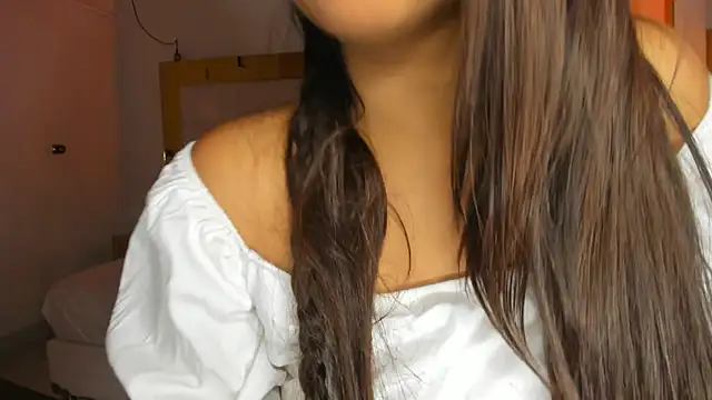 Zoei Moon online show from May 2026 06:59:01 PM