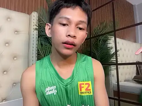 TheBoyAboveYou online show from June 2026 05:06:01 PM