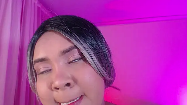 Snapshot of Sandoval_evelyn20 chatting on February 2026 02:21:02 AM Sandoval evelyn20 online show from February 2026 02:21:02 AM