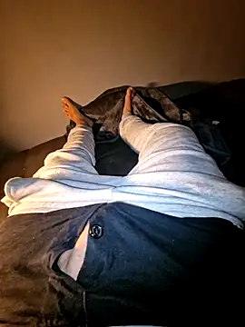 AnonymGerman1 online show from December 2025 10:30:02 PM