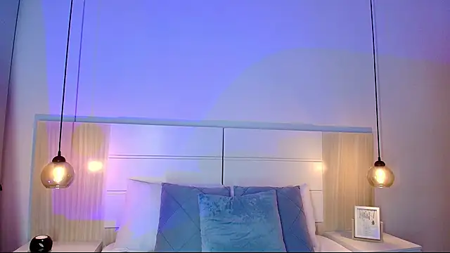 Snapshot of tamara_walter chatting on December 2025 02:35:02 PM tamara walter online show from December 2025 02:35:02 PM