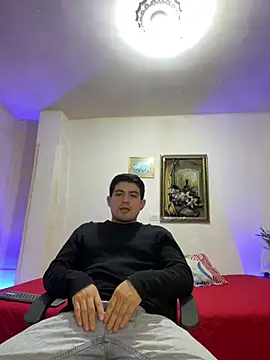 williamsmiiths16 online show from February 2026 12:21:01 PM