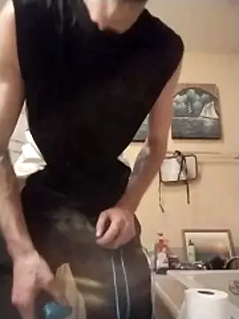 bigjohnson2914 online show from May 2026 06:11:02 AM