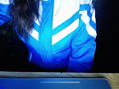 Snapshot of maian_love chatting on January 2026 07:39:01 PM maian love online show from January 2026 07:39:01 PM