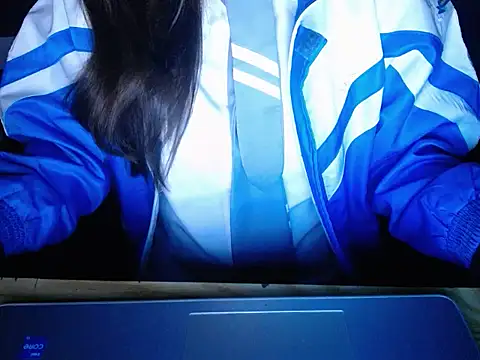 Snapshot of maian_love chatting on February 2026 05:42:02 PM maian love online show from February 2026 05:42:02 PM