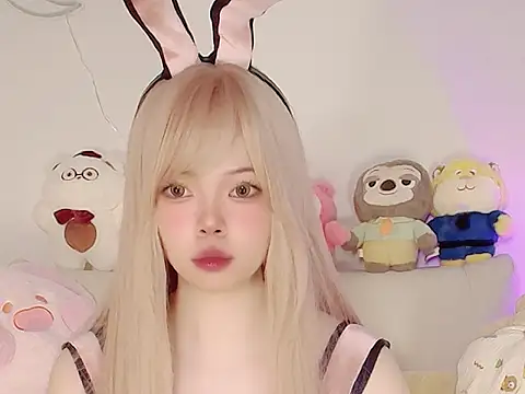 Miyeoonn online show from January 2026 02:28:01 AM