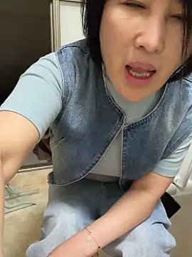 Snapshot of luckybaby666999 chatting on May 2026 09:12:02 PM luckybaby666999 online show from May 2026 09:12:02 PM