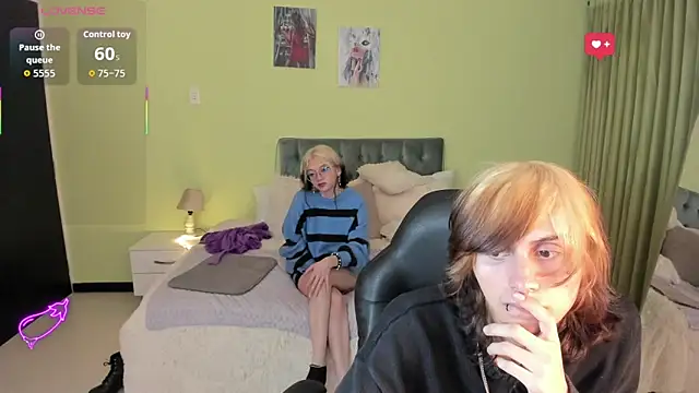 Snapshot of Eros_Nyx_ chatting on January 2026 04:18:01 AM Eros Nyx online show from January 2026 04:18:01 AM