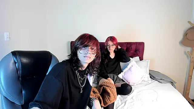 Snapshot of Eros_Nyx_ chatting on February 2026 04:39:02 AM Eros Nyx online show from February 2026 04:39:02 AM