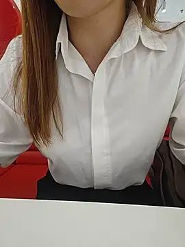 Baby-Linh online show from July 2026 09:05:01 AM