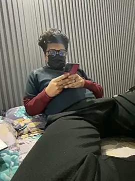 Snapshot of Shanky_HD chatting on December 2025 02:40:02 AM Shanky HD online show from December 2025 02:40:02 AM