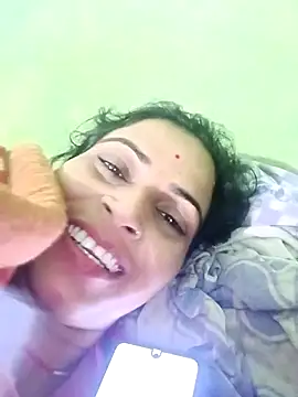 Snapshot of Big_soniya55A chatting on January 2026 05:38:02 PM Big soniya55A online show from January 2026 05:38:02 PM