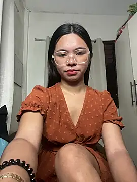 voganmarie online show from February 2026 09:41:01 PM