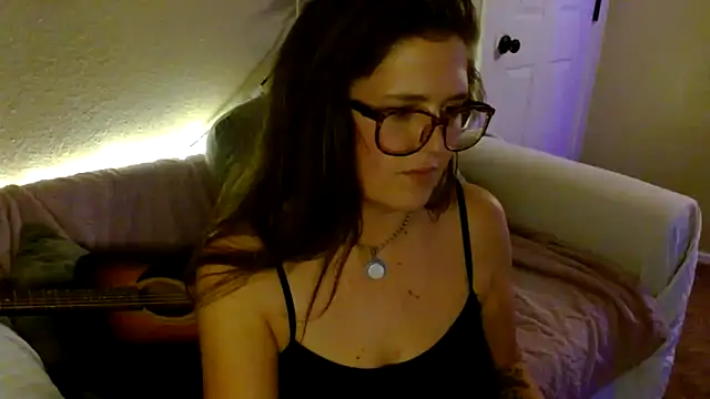 mindymoundsxx online show from February 2026 10:08:02 AM
