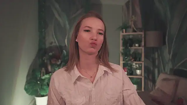 Snapshot of Megan_Rodgers chatting on February 2026 05:35:02 PM Megan Rodgers online show from February 2026 05:35:02 PM