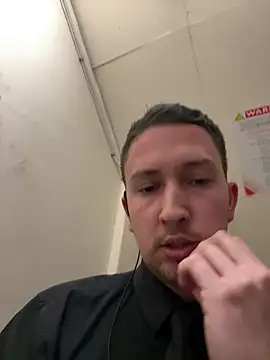 Snapshot of dirtyanal23 chatting on April 2026 01:16:01 PM dirtyanal23 online show from April 2026 01:16:01 PM