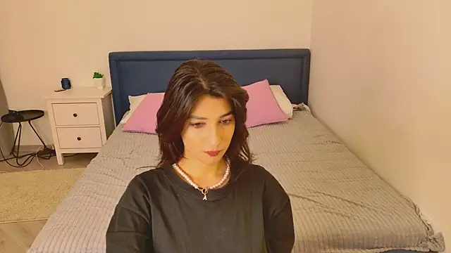 Snapshot of Babe_Live chatting on January 2026 03:47:01 PM Babe Live online show from January 2026 03:47:01 PM